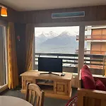 In Near Gondola Apartment