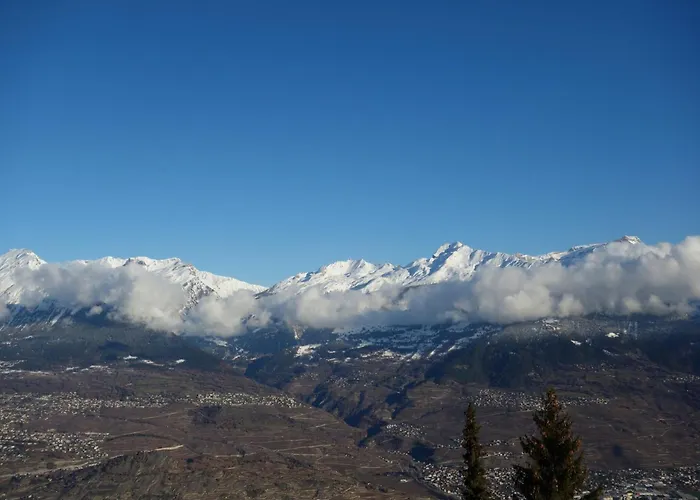 In Near Gondola *